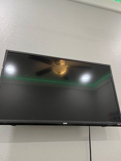 28 inch Roku Tv