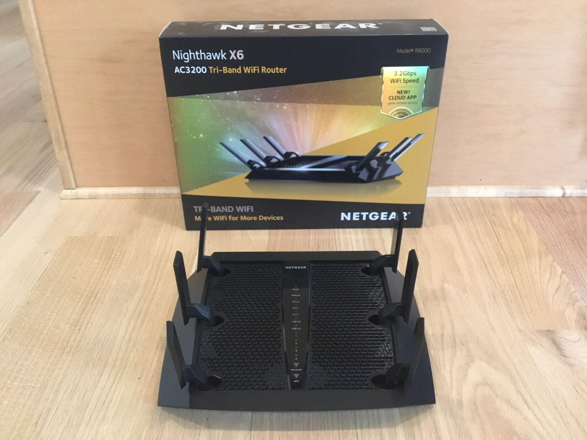 Nighthawk X6 AC3200 Tri- Band Wi-Fi Router Model #R8000