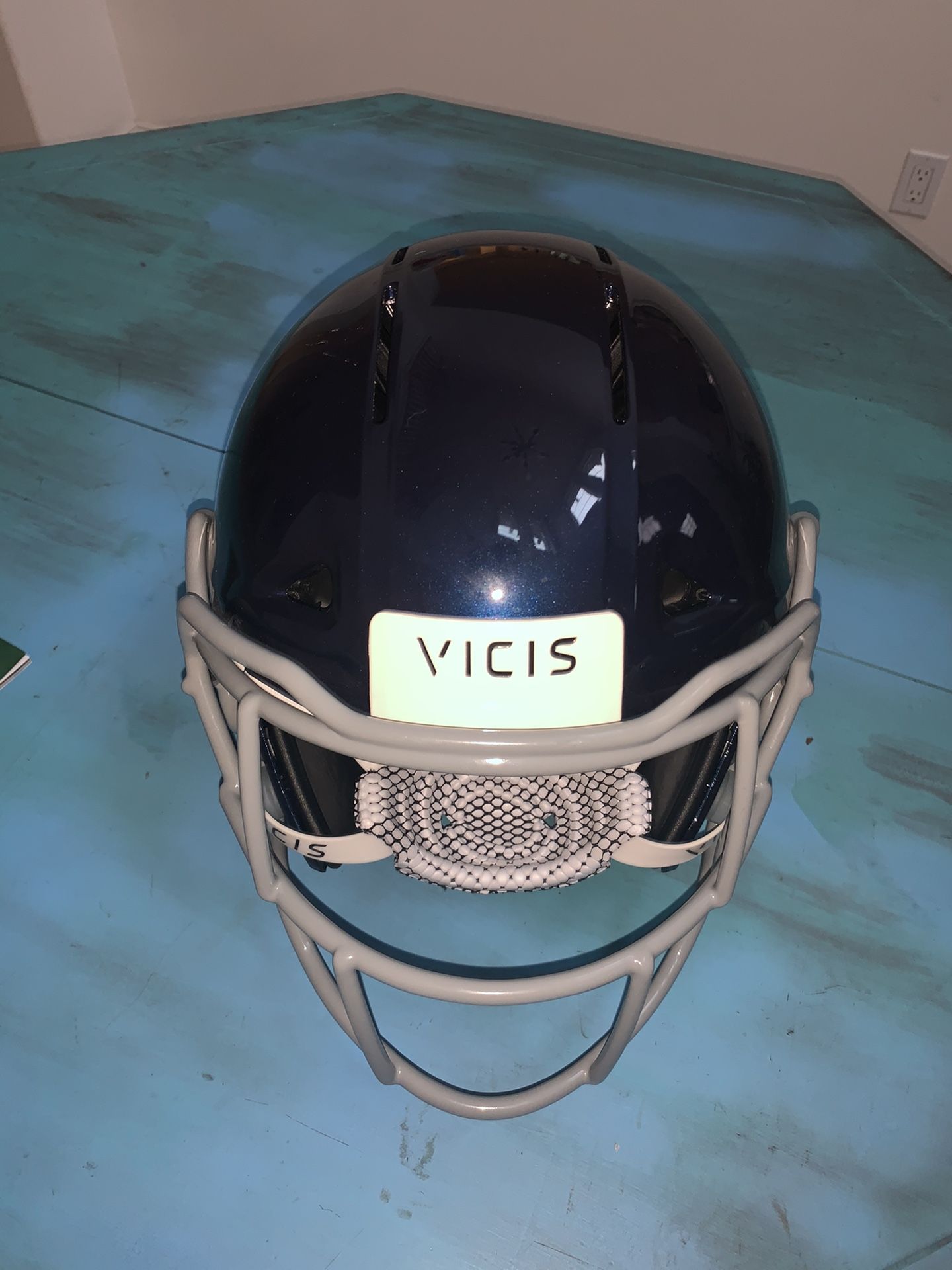 Vicis Adult Football Helmet Size Sz B Large 2019 ropo for Sale in Yorba Linda, CA OfferUp