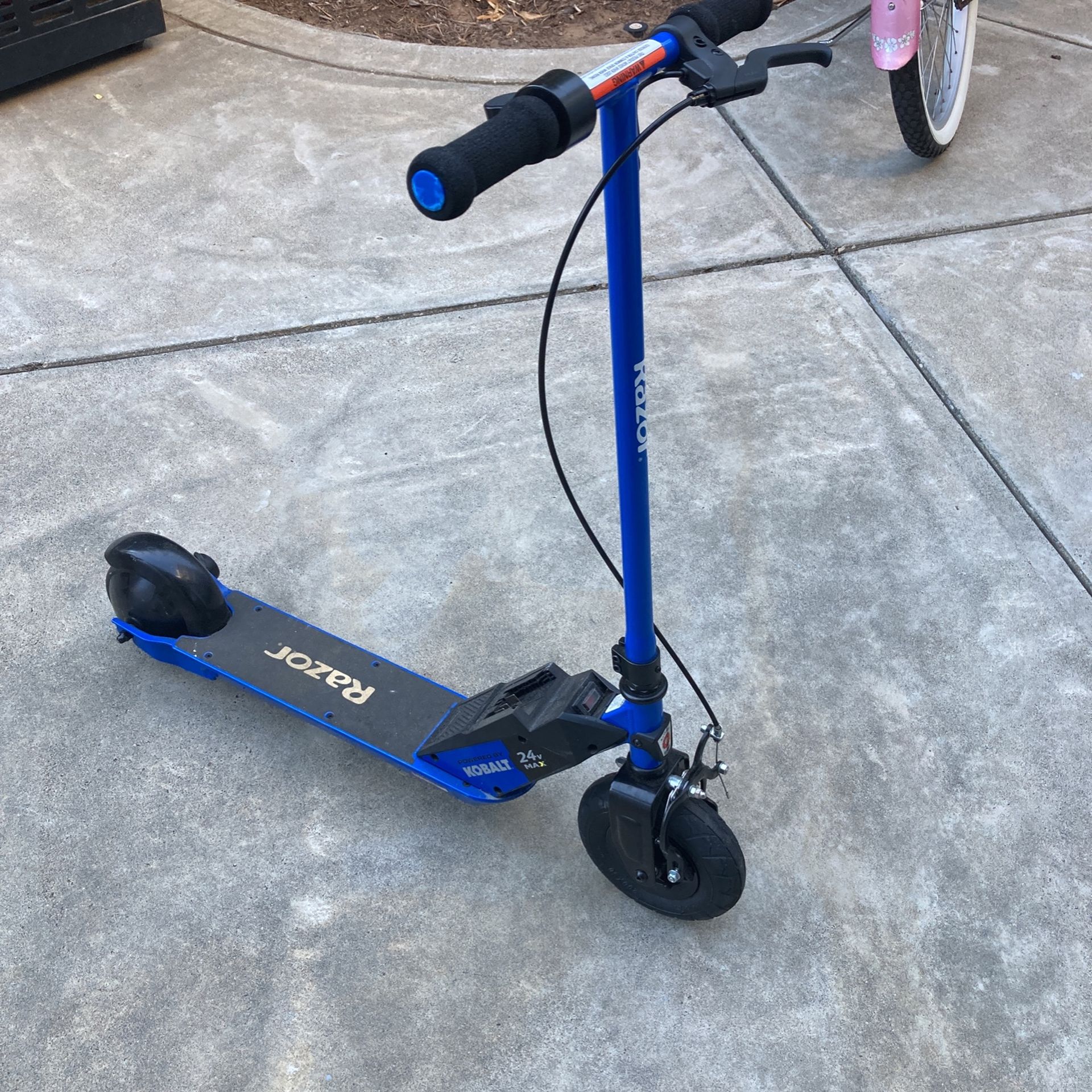 Razor Scooter Kobalt Battery Powered!