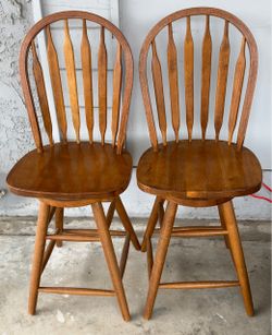 Wood bar stools