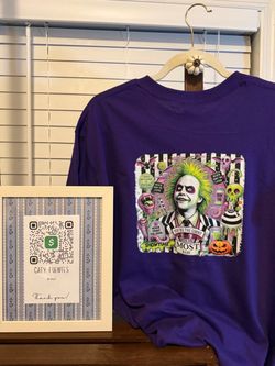 Graphic tshirt