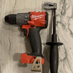 Milwaukee M18 Fuel Hammer Drill/driver