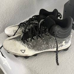 lv cleats