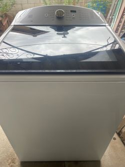 Washer.   Like new!