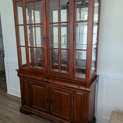 Cherry Dining Room Set 