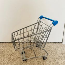 Small Toy Metal Shopping Cart