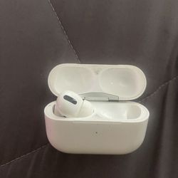 Airpod Pros REAL Missing Right Pod