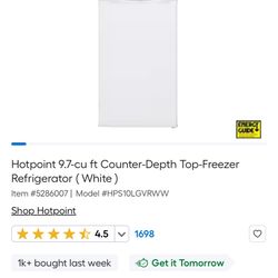 HOTPOINT® 9.7 CU. FT. RECESSED HANDLE TOP-FREEZER REFRIGERATOR  