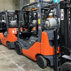 17 Forklift Toyota 8