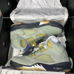 Jordan retro 5 size 9.5