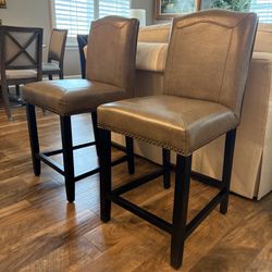 Set Of 2 Counter Stools - Like New