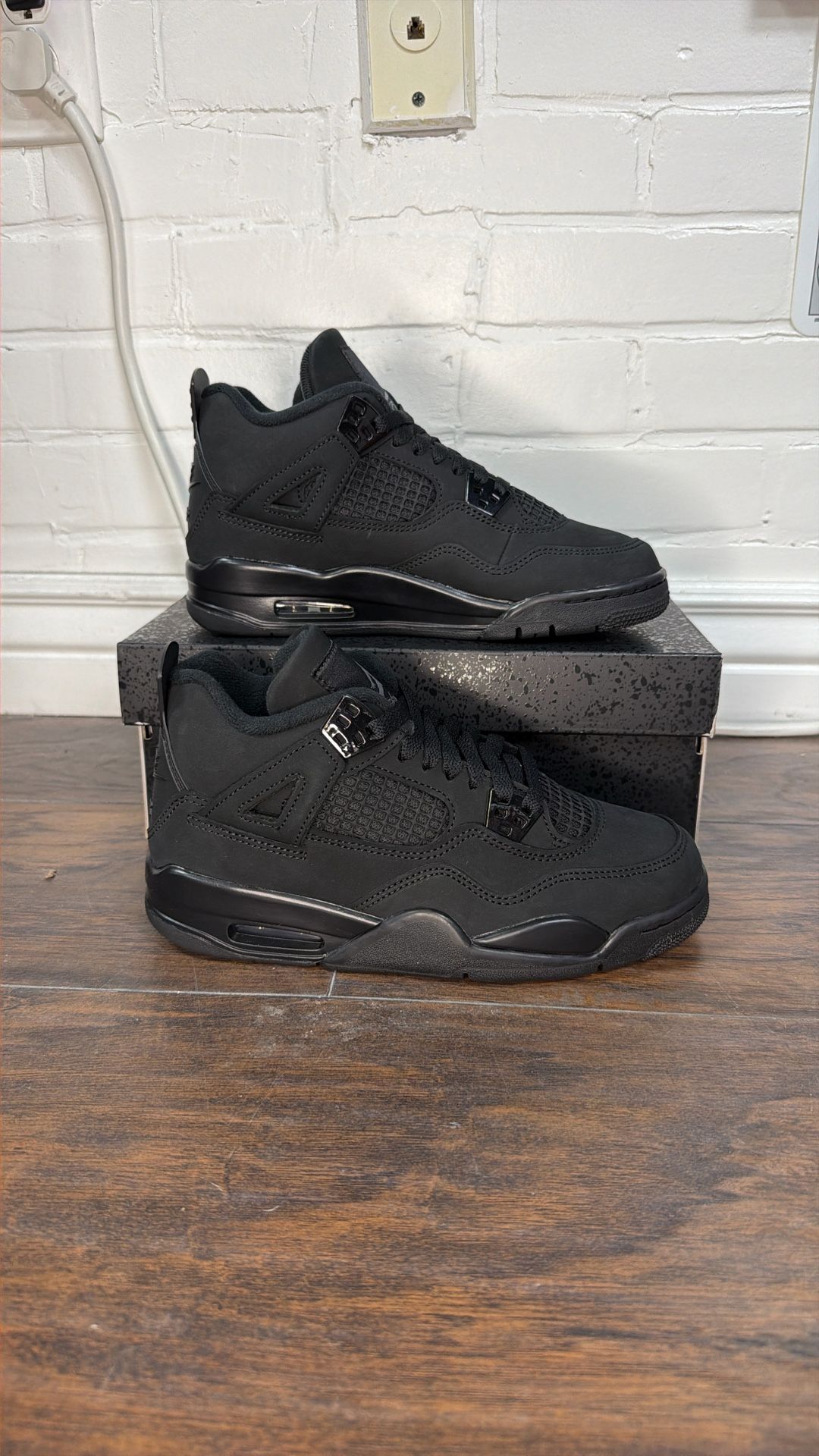 Jordan 4 Black Cat