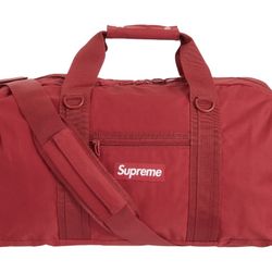 New-Supreme Duffle Bag 