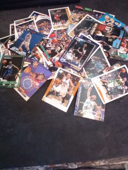 Basketball cards .
