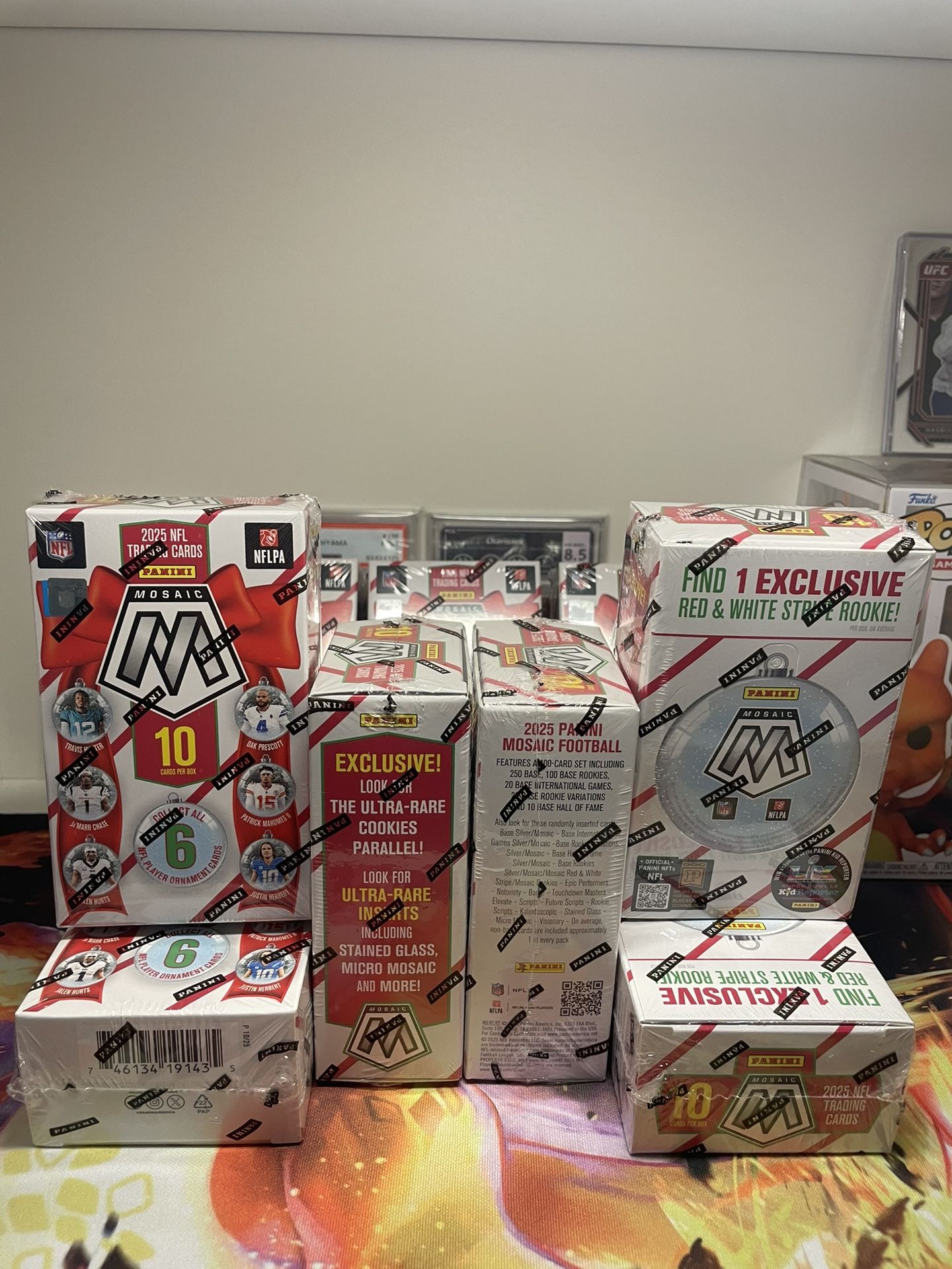 2025 panini mosaic nfl fooball booster box Football Costco Bundle Lot Of 2 New Sealed *Ready To Ship* 2025 Mosaic Football delivers one of the most colourful 202526 Panini Mosaic Football Blaster