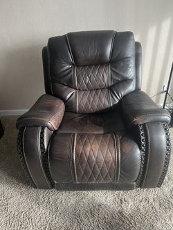 Duel Power Leahter Recliner