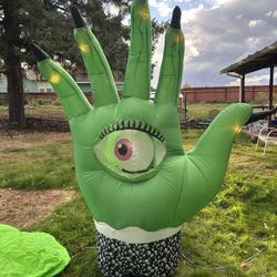 Gemmy Airblown Inflatable Kaleidoscope Mystic Hand 7.5 Ft Halloween Yard Decor