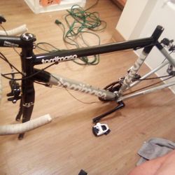 Tommaso Road Bike - Frame Only 54cm