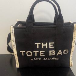 Marc Jacobs The Tote Bag