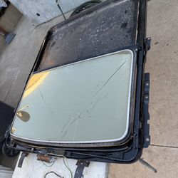 Gold 42” Asc Moonroof