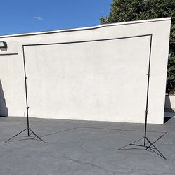 $35 (New in box) Heavy duty backdrop stand 8.5x10 ft adjustable photography background w/ clips and carry bag 
