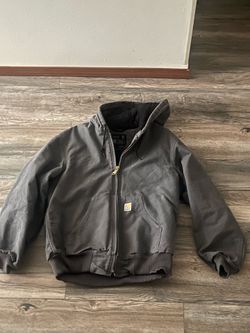 Carhartt jacket size small