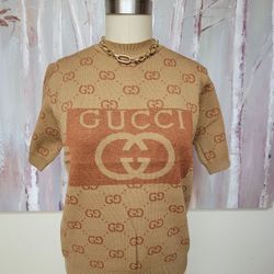 G* U* C *C *I Inspired Knitted Top