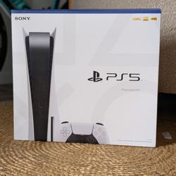 850GB SONY PlayStation 5 W/ Blu-Ray Drive -- Excellent  Condition 