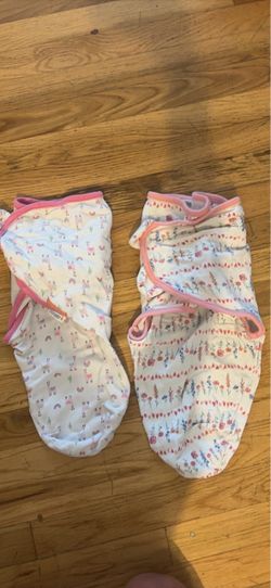 2 Swaddle me Velcro 7-14 lbs