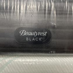 KING SIZE BEAUTYREST BLACK PILLOW TOP STARTING $899🔥‼️