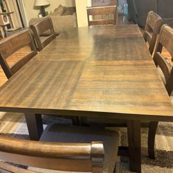 Dinning Table And 6 Chairs 