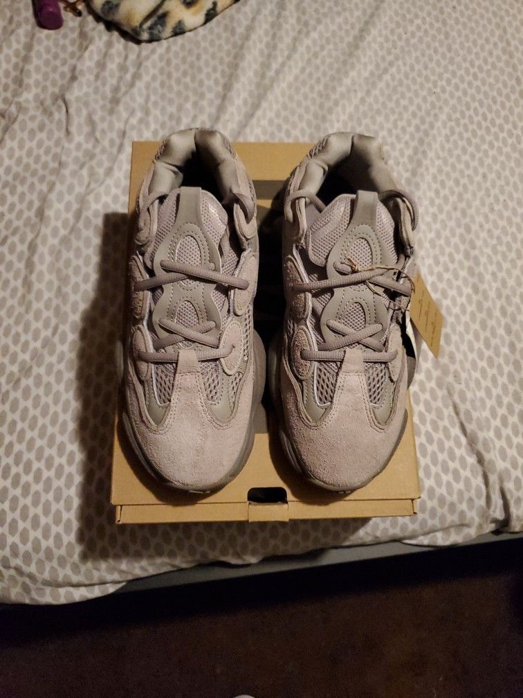 Brand New (DS) Adidas Yeezy 500 "Ash Grey" US. 7