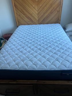 Queen size Serta Mattress
