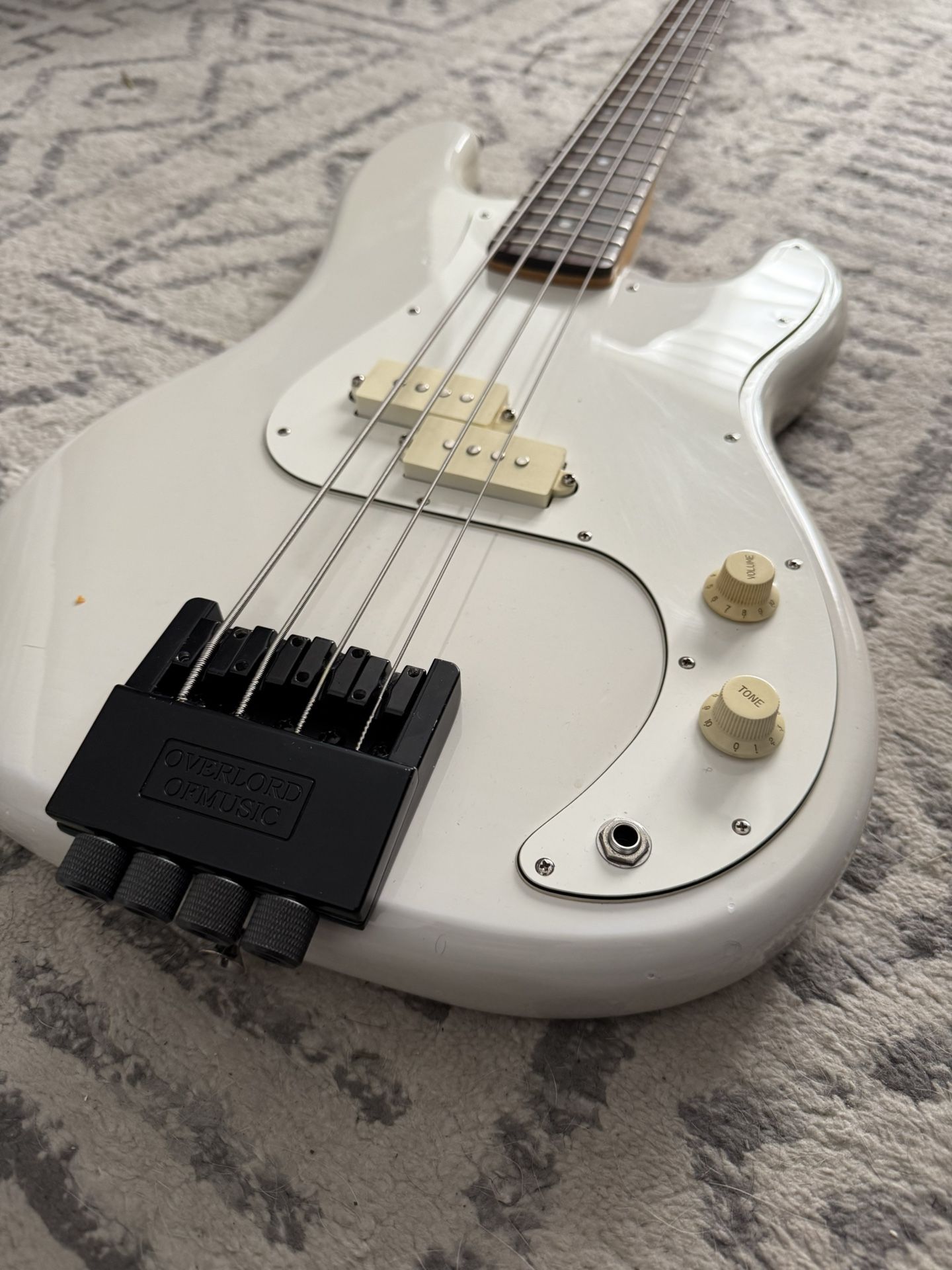 Fender P Bass Guitar (Headless)