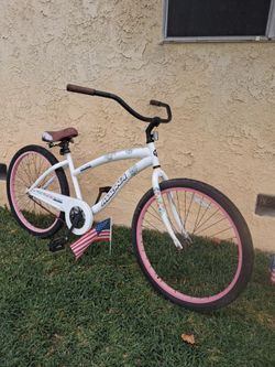 Women's 26" beach cruiser