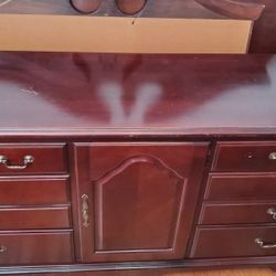 Entire Bedroom Set From Thomasville Furniture 