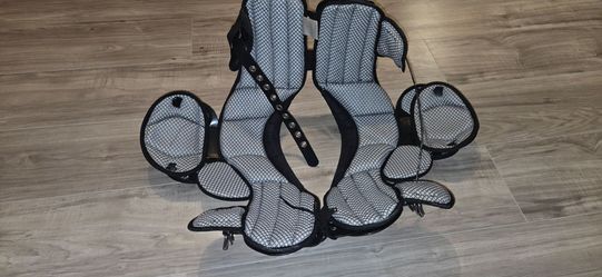 Shoulder Pads