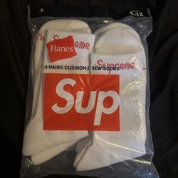 Supreme x Hanes Cushion Crew Socks (4 Pack) – White – Size 6–12
