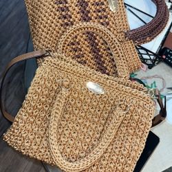 Hand Knit Purse 