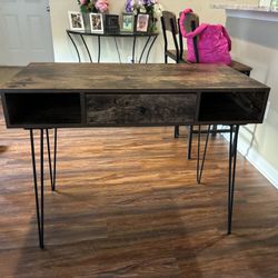 Modern Desk