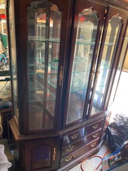Light up China Cabinet