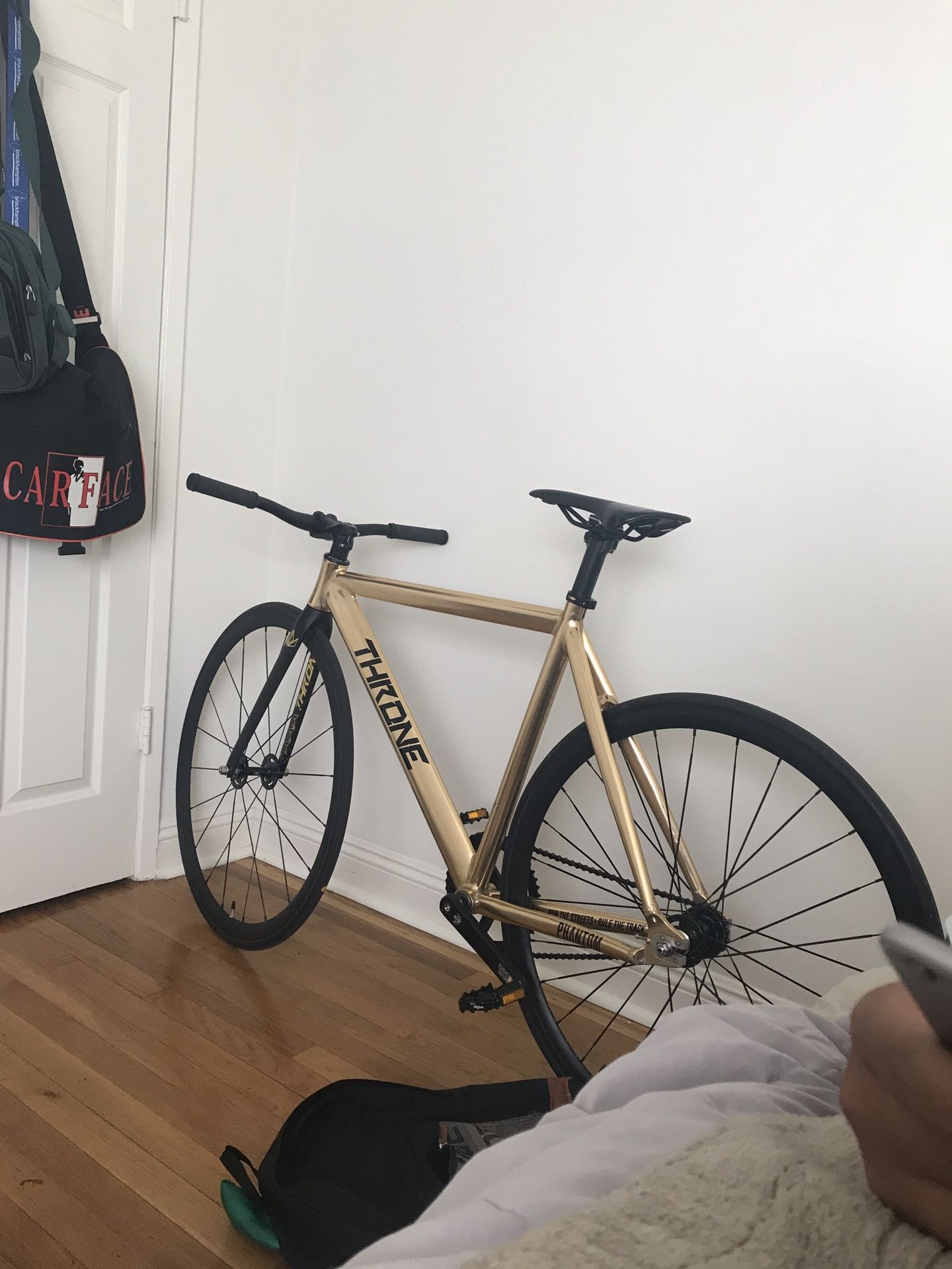 2019 Throne Phantom Track Bike Gold Team sports