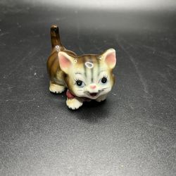 Vintage Tabby Cat Figurine So Cute!