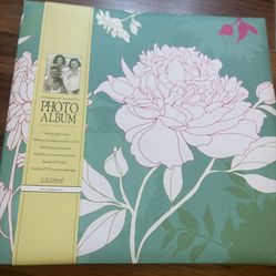 💐 Brand New Photo Album – Perfect Gift!