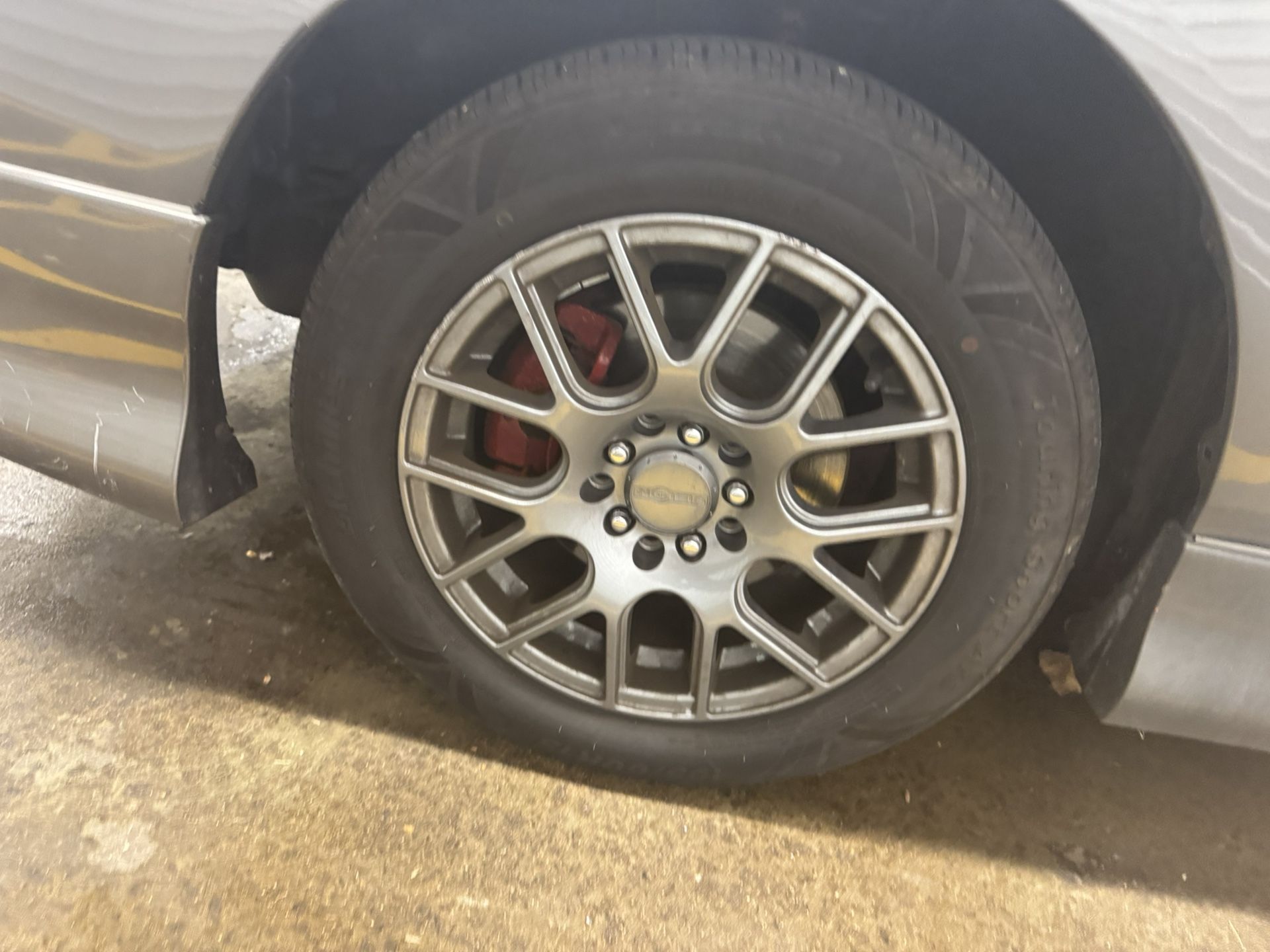 VISION WHEELS UNIVERSALES