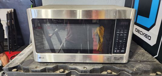 LG Stainless Steel Countertop Microwave