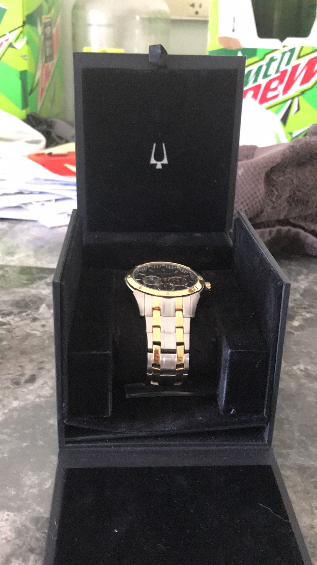 Iam selling two watches for 80 i still have the box for one of the watches iam selling one of the watches name brand is Bulova the outher is caravel