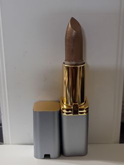 L'Oreal Rouge Virtuale Lipstick #825 ANTIQUITY New, without box.