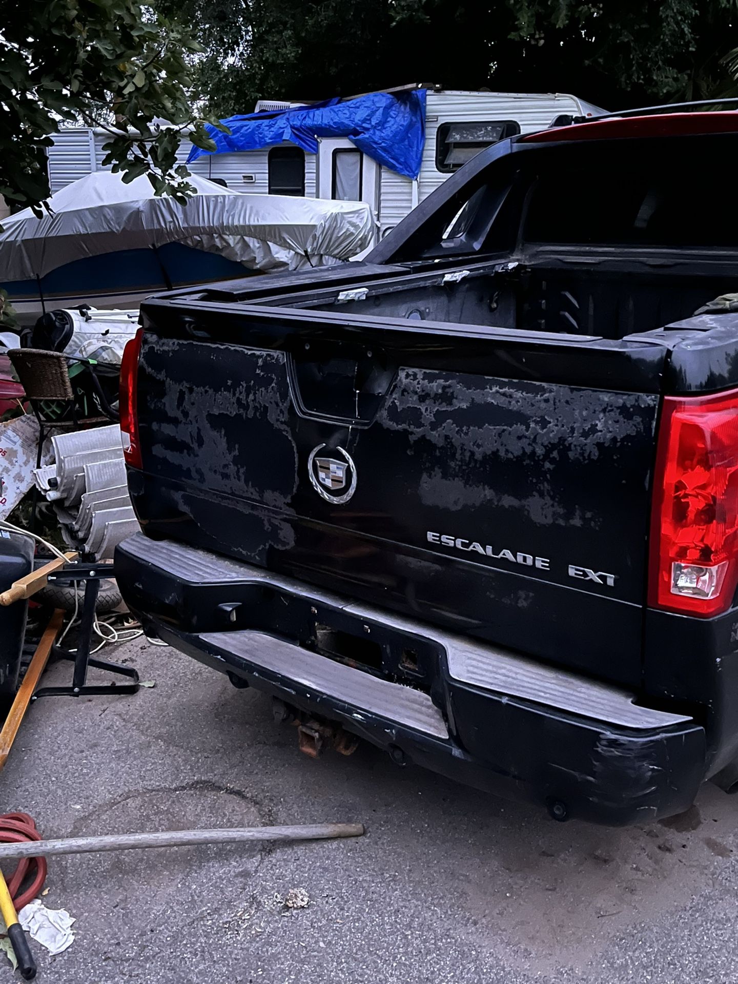 Tail Lights Cadillac Escalade EXT